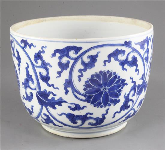 A Chinese blue and white u-shaped jar, Kangxi period, height 16cm diameter 22cm